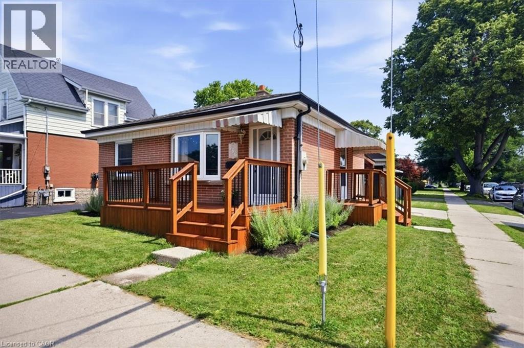 166 CATHARINE Avenue