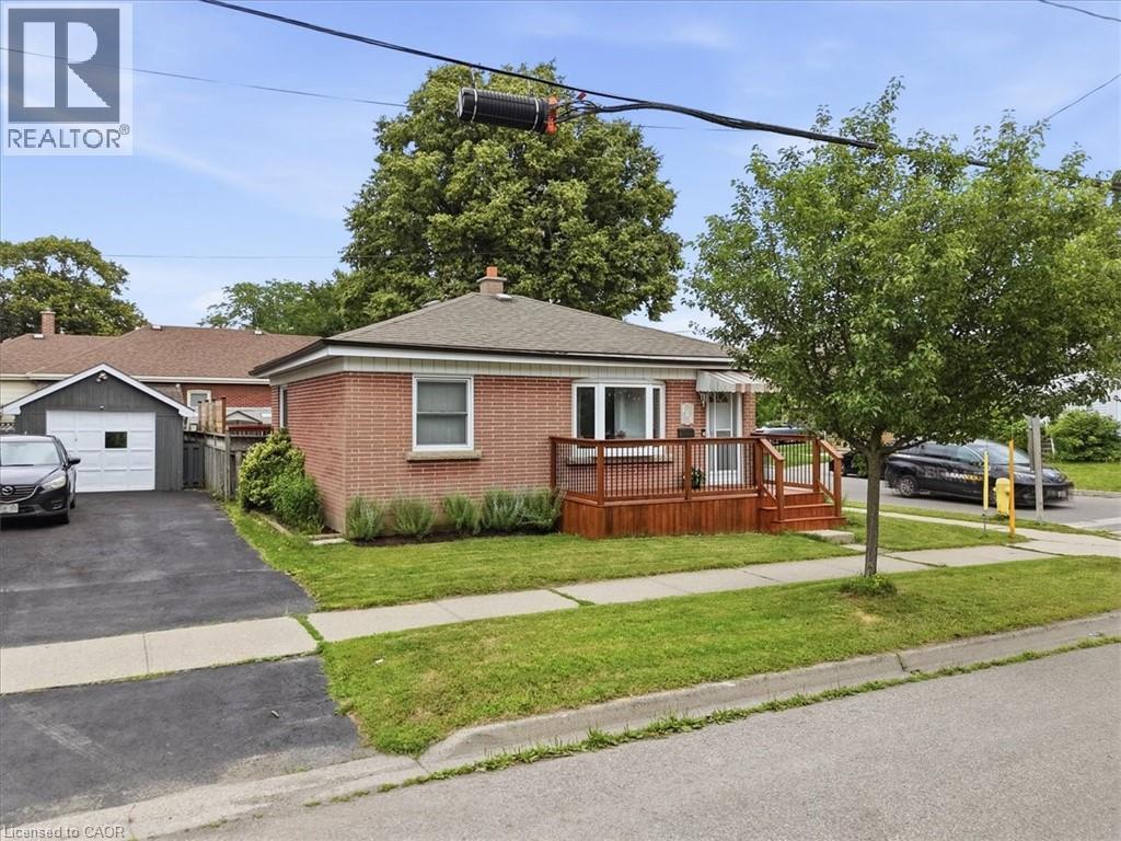166 CATHARINE Avenue