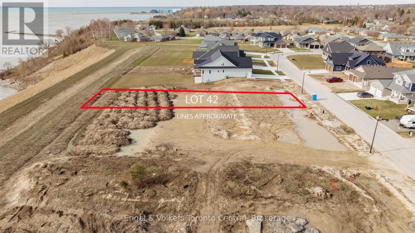 468 COAST DRIVE
