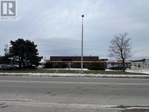 1 - 7 HERITAGE ROAD Markham (Bullock) ON L3P1M3