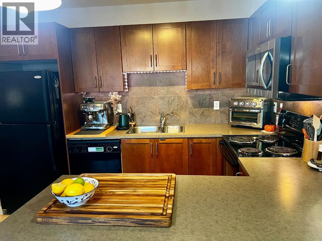 201, 162 Country Village Circle NE