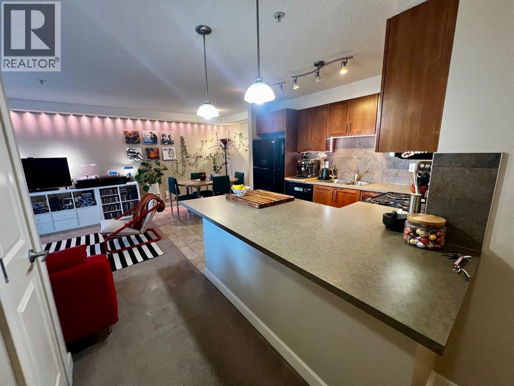 201, 162 Country Village Circle NE