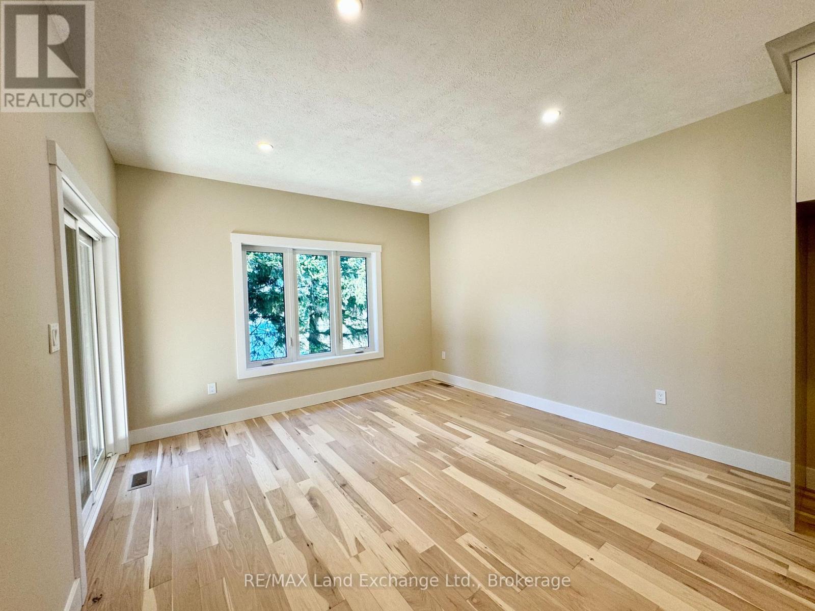 15 NYAH COURT