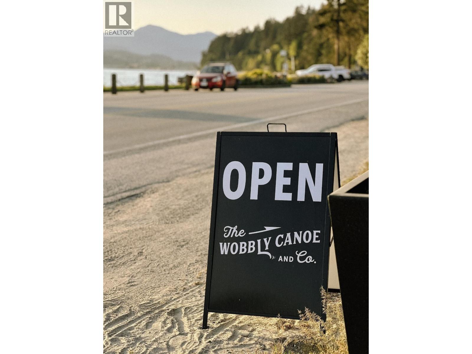 4774 SUNSHINE COAST HIGHWAY