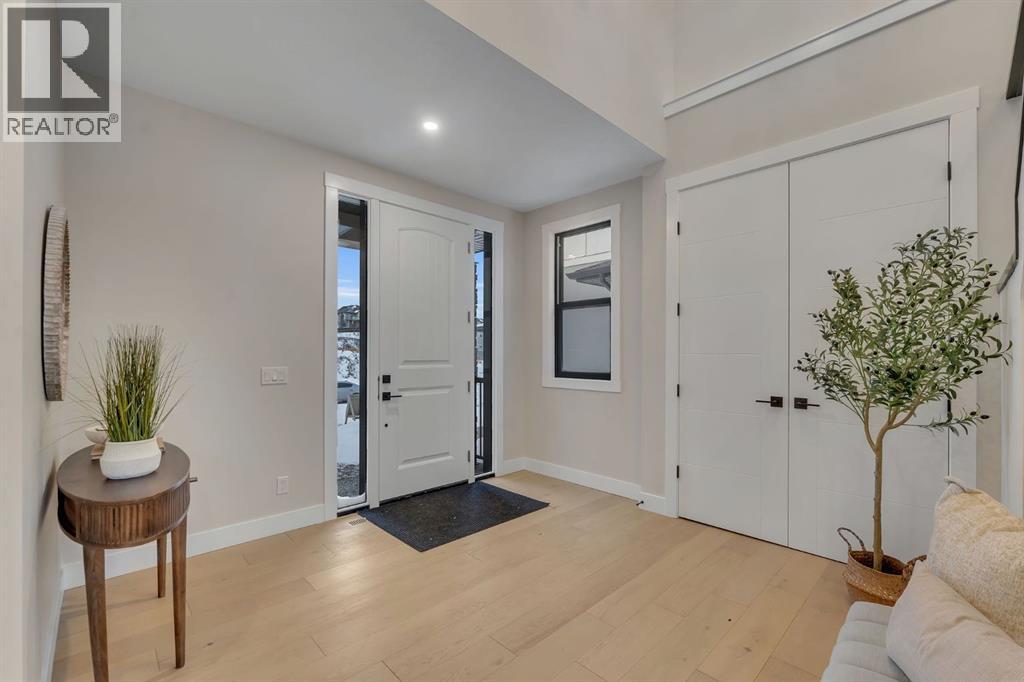 12 Spring Creek Point SW