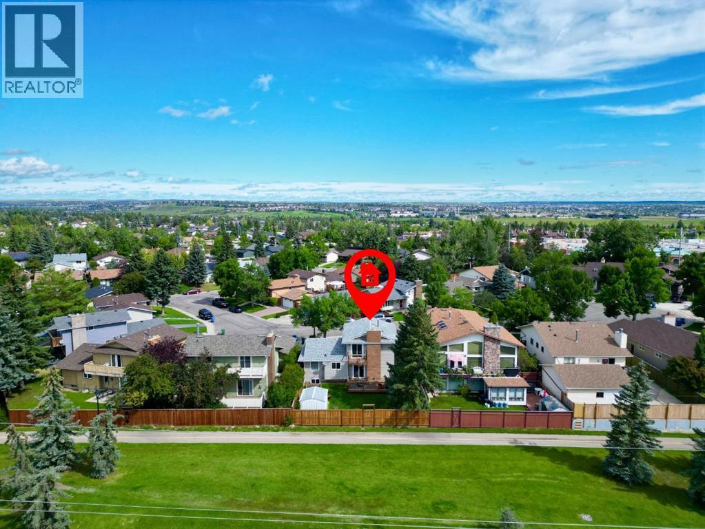 24 Berkley Place NW
