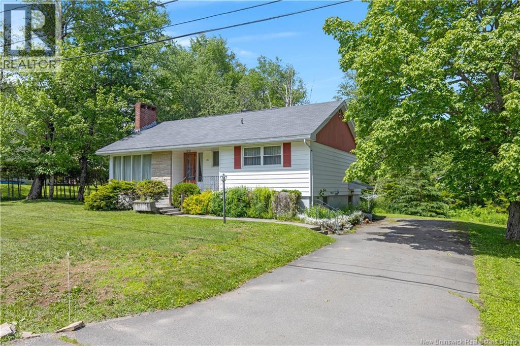 149 Ridgeway Street - Photo 3