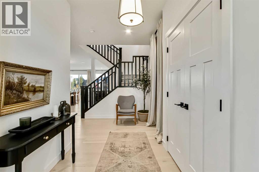 1176 Cranbrook Gardens SE