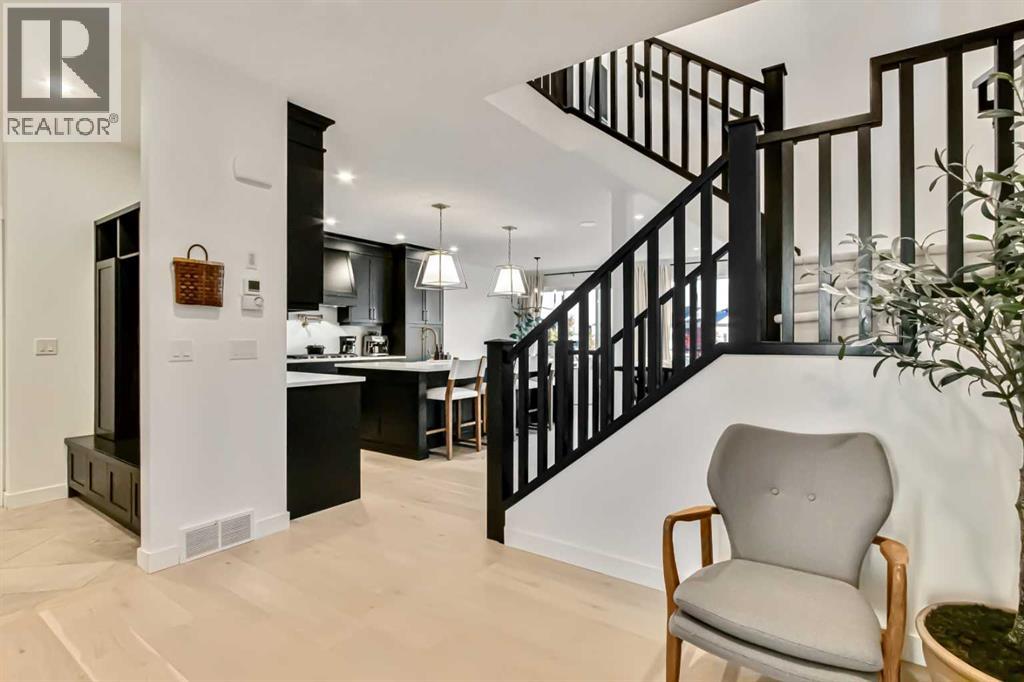 1176 Cranbrook Gardens SE