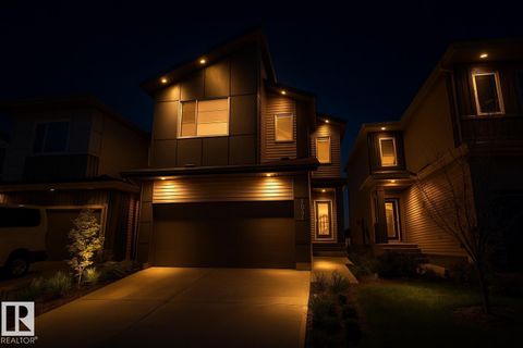 3027 200 ST NW Edmonton AB T6M1N7