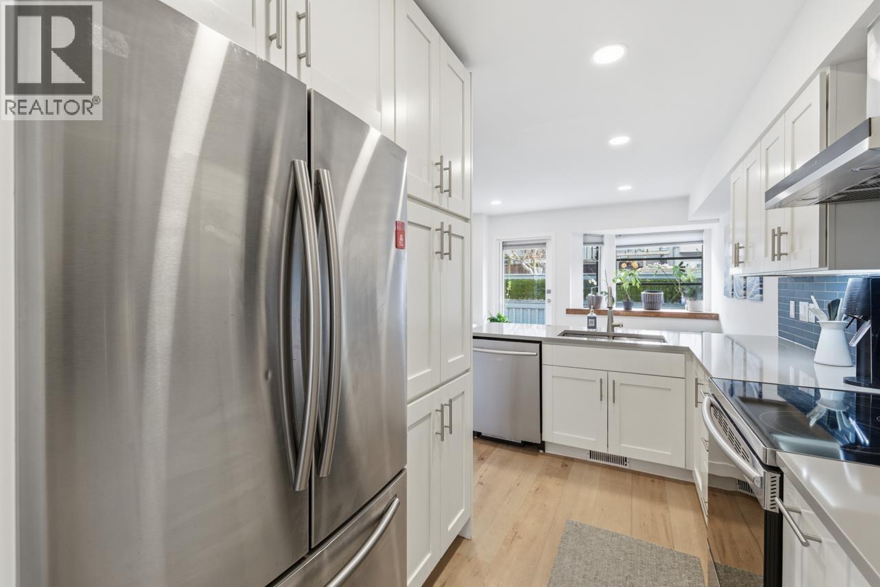 10 2118 EASTERN AVENUE