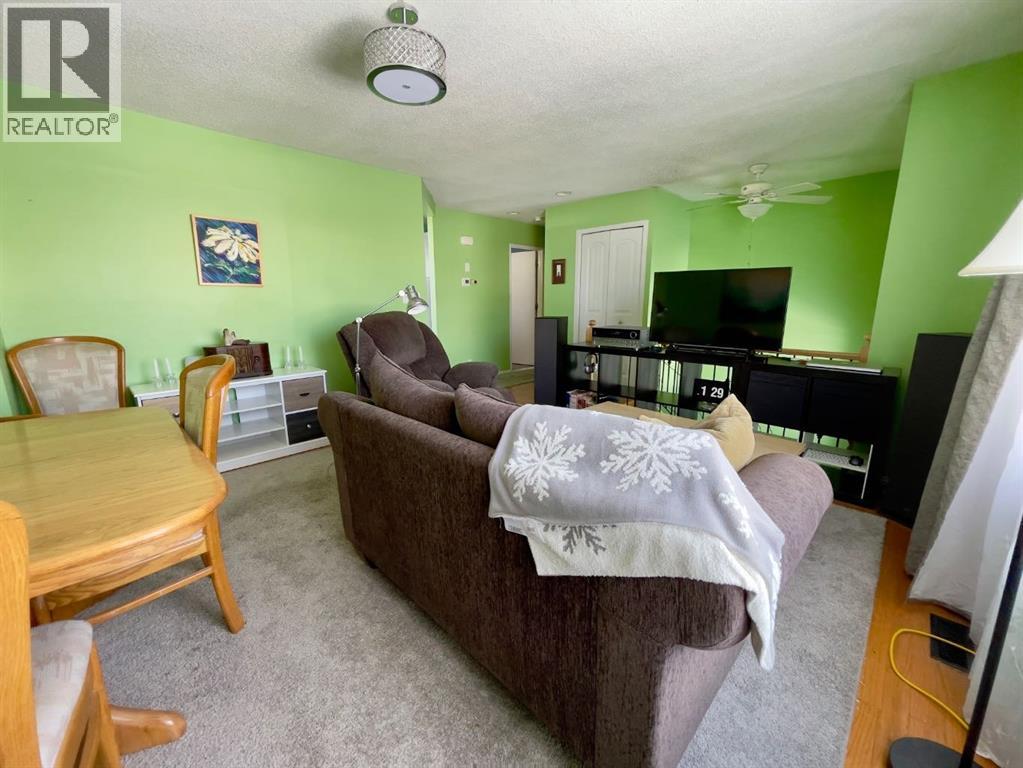 3311 Radcliffe Drive SE