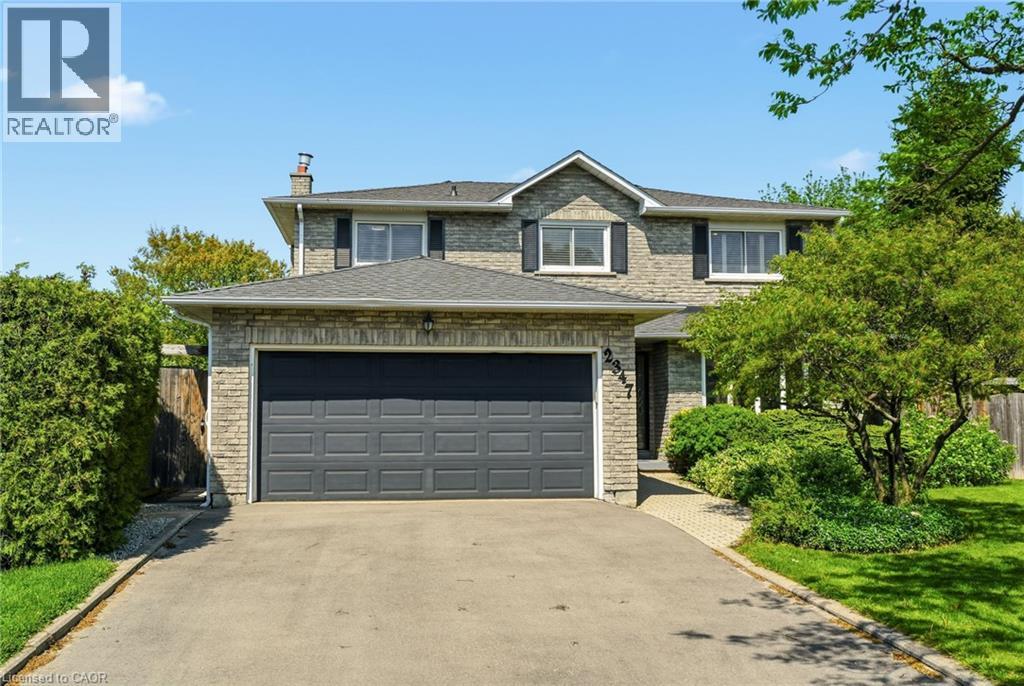 2347 TWEEDSMUIR Court