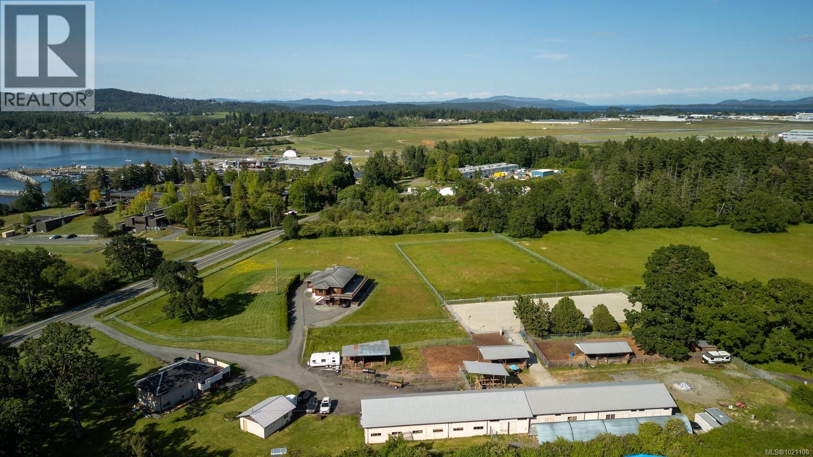 9775 West Saanich Rd