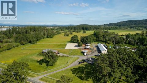 9775 West Saanich Rd North Saanich BC V8L5T5