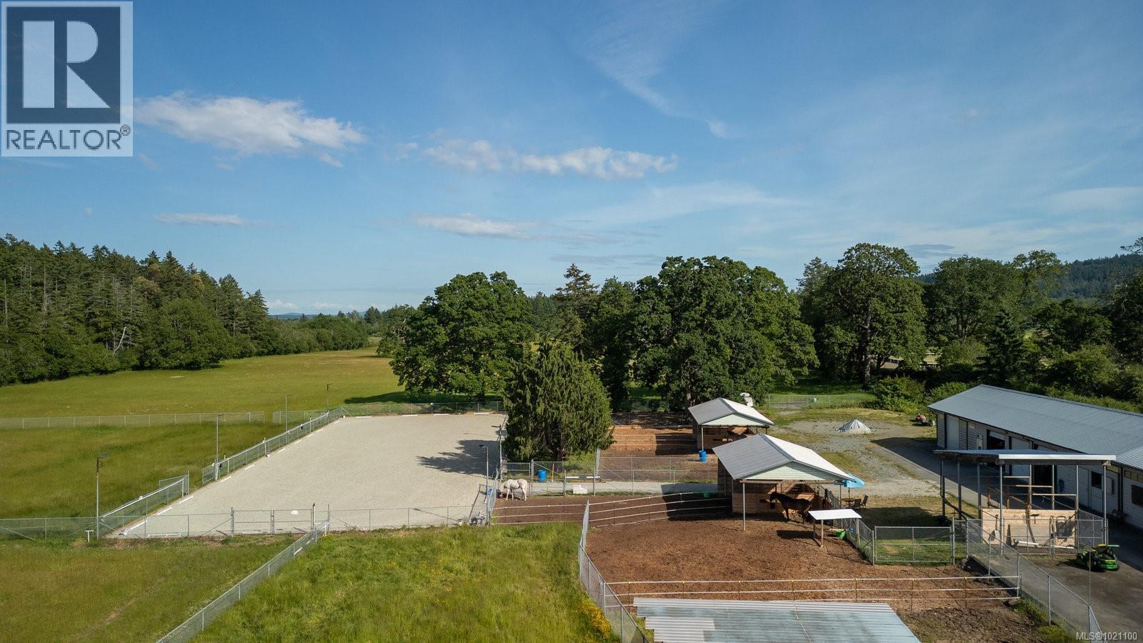 9775 West Saanich Rd