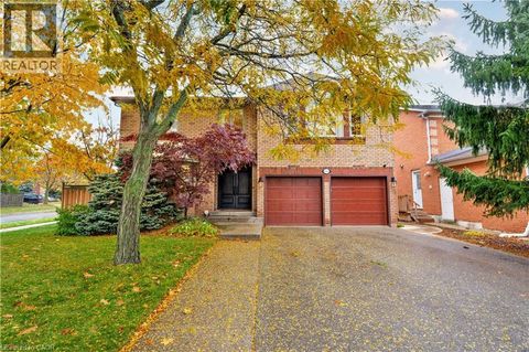 1586 HERITAGE Way Oakville ON L6M2Z5