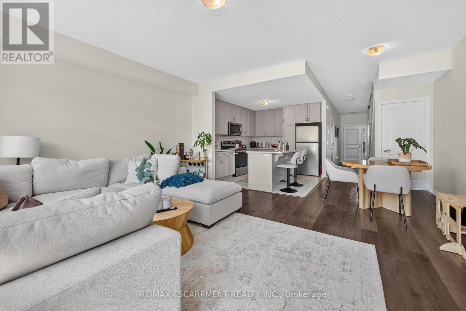 22 - 27 RACHEL DRIVE