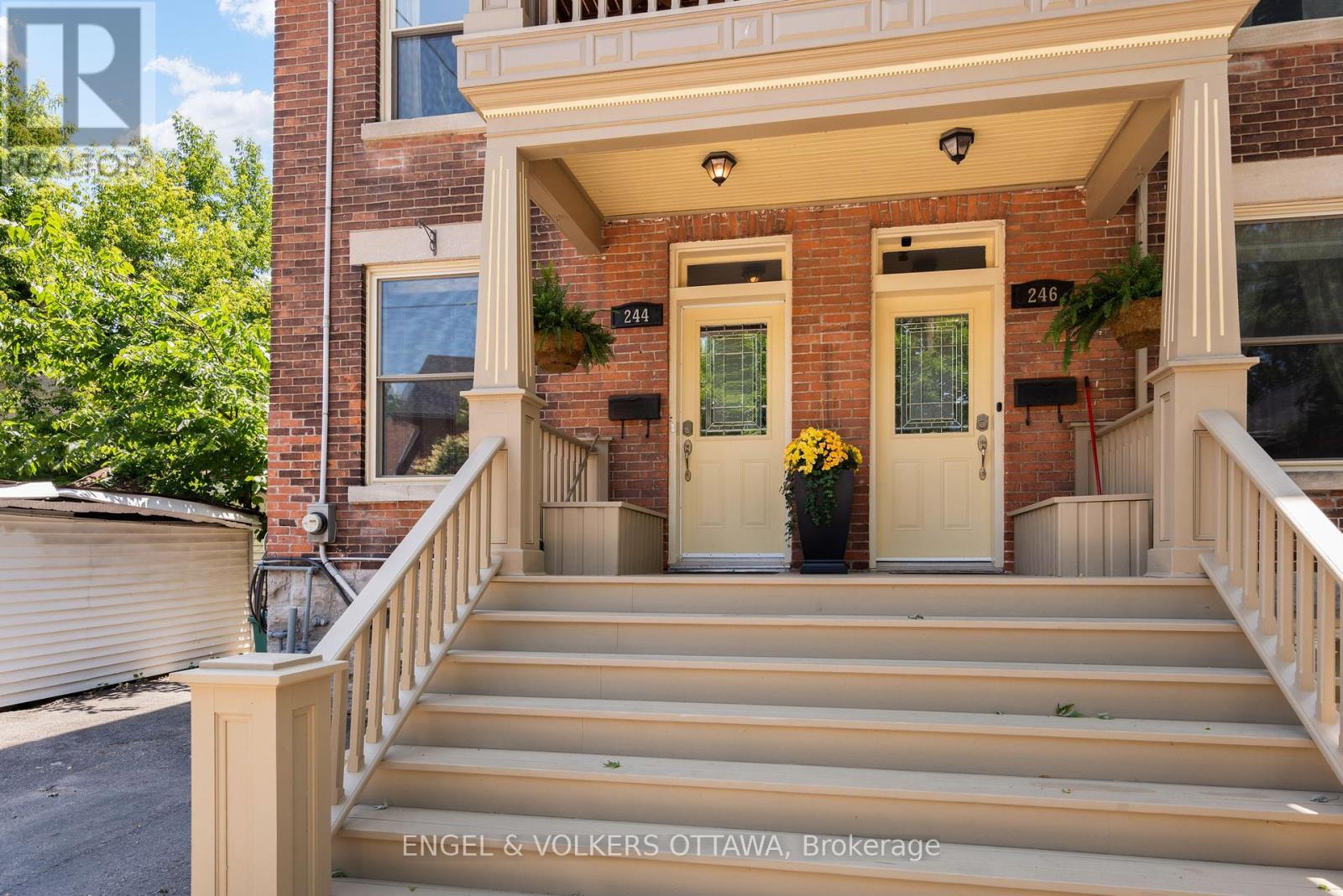 244 FLORA STREET