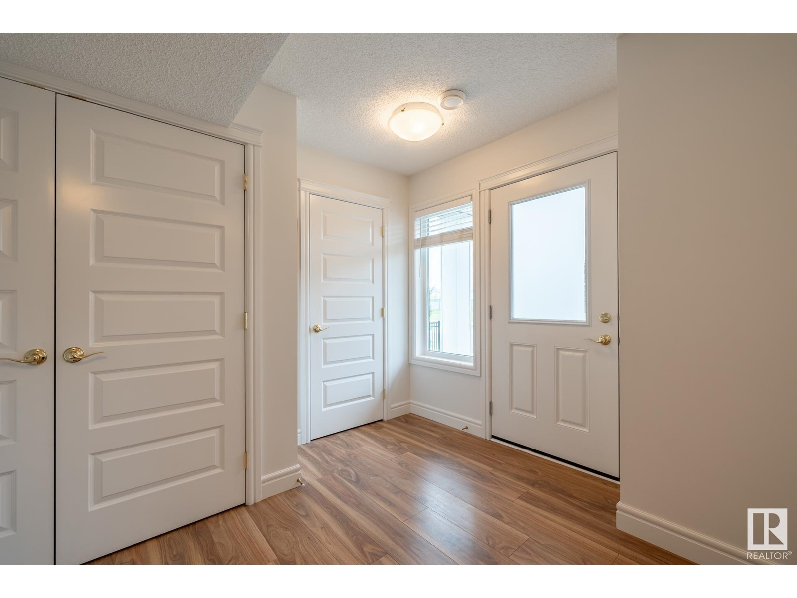 #1 16335 84 ST NW