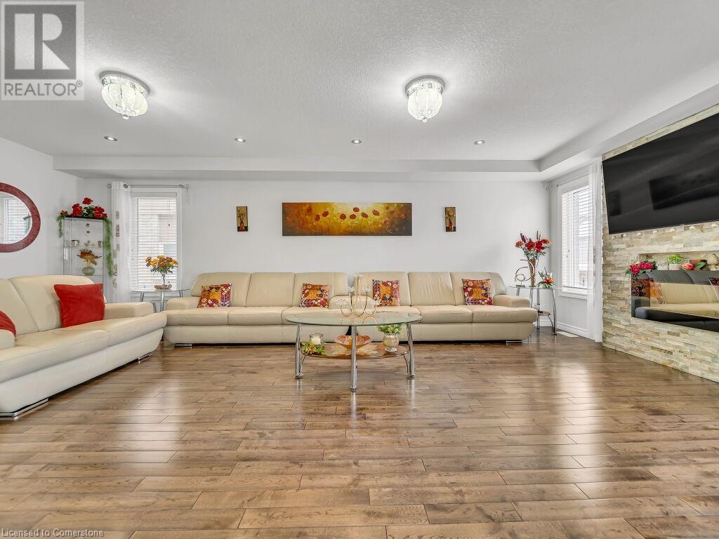 46 WOODBINE Avenue