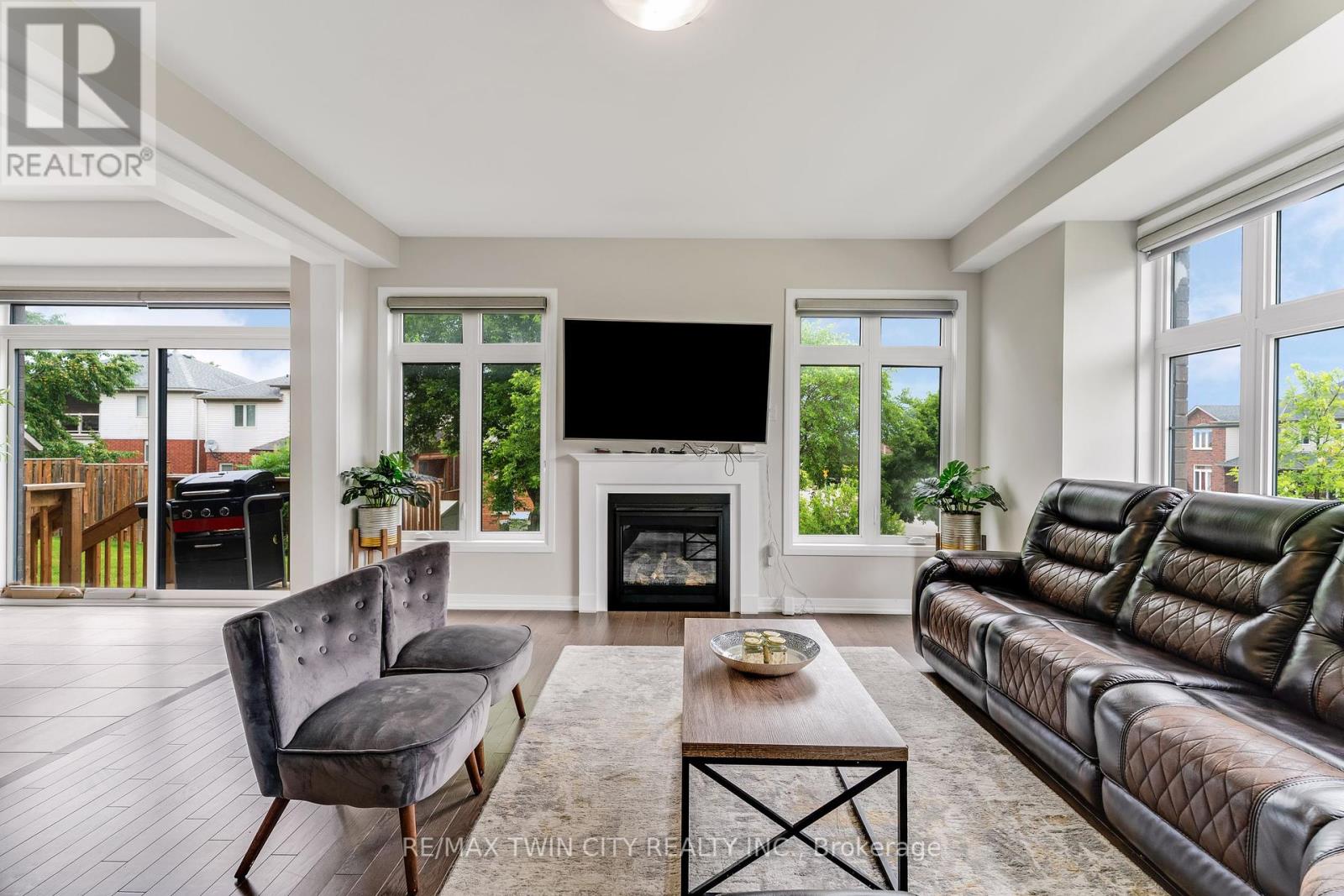 172 BLACKLOCK STREET