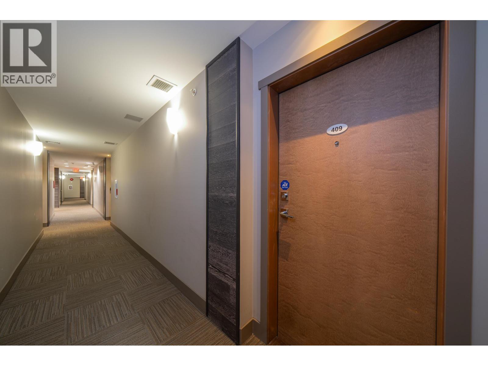 409 210 LEBLEU STREET