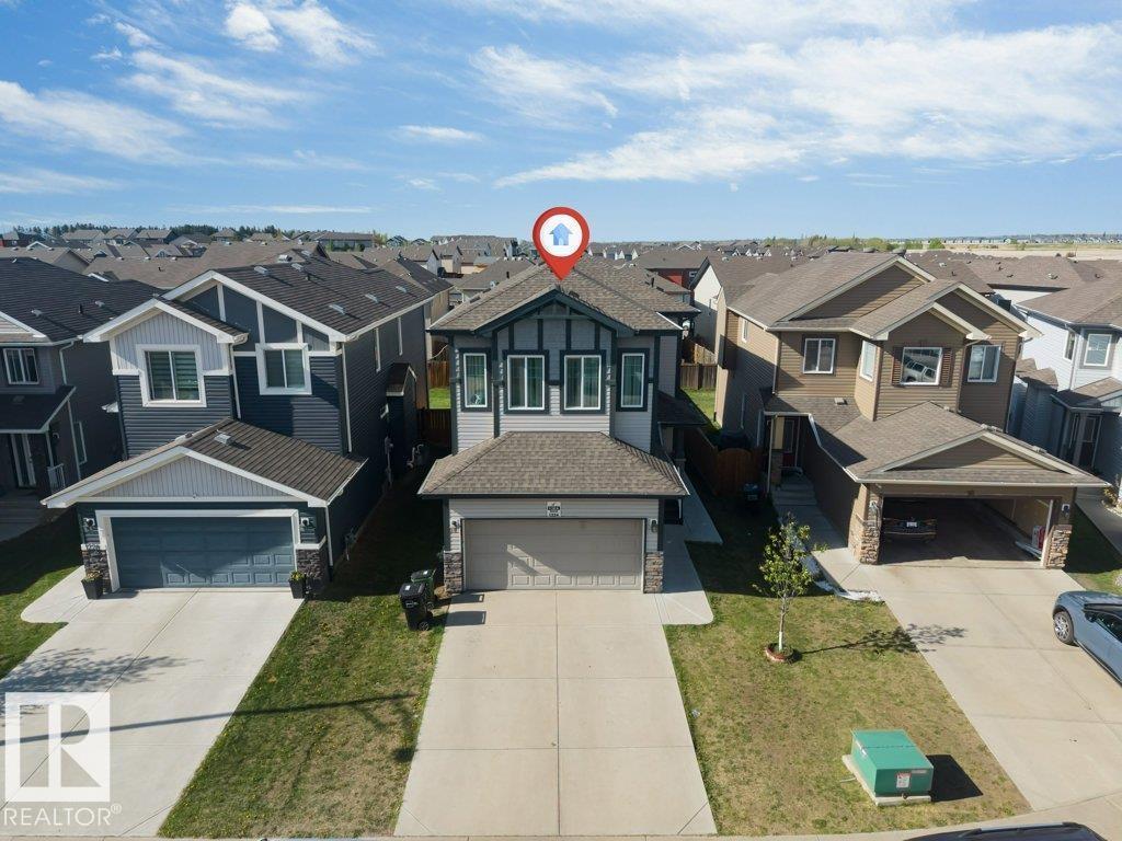 1224 25 AV NW