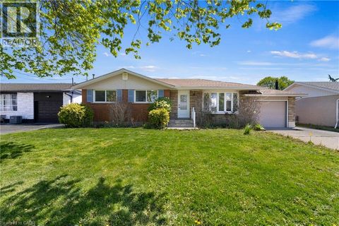 554 LAKE Street St. Catharines ON L2N4H9