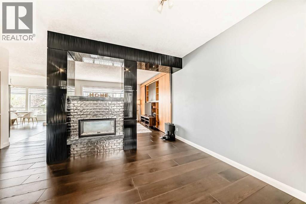11 Cresthaven Bay SW