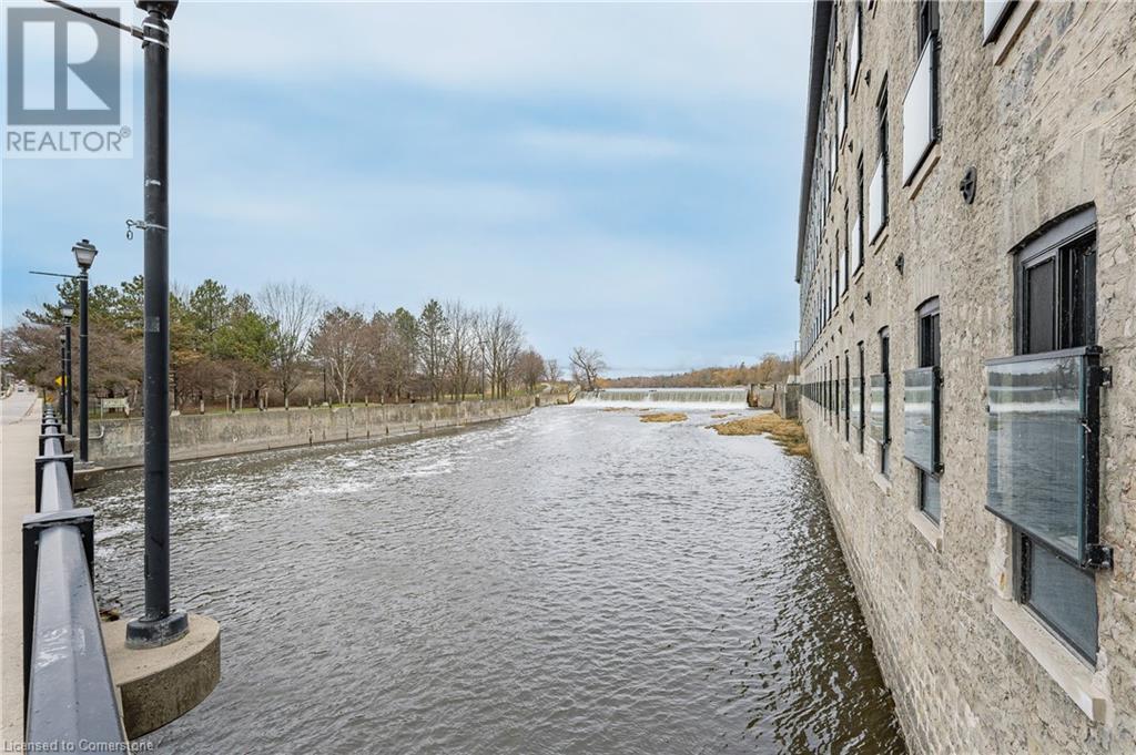 19 GUELPH Avenue Unit# 207
