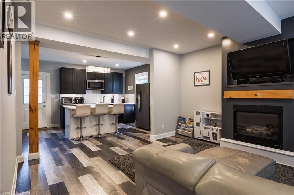 499 CANTERBURY Street