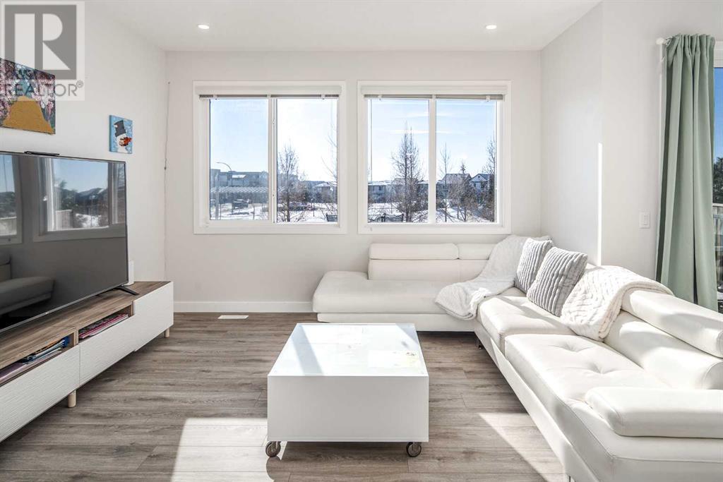 12 Seton Rise SE
