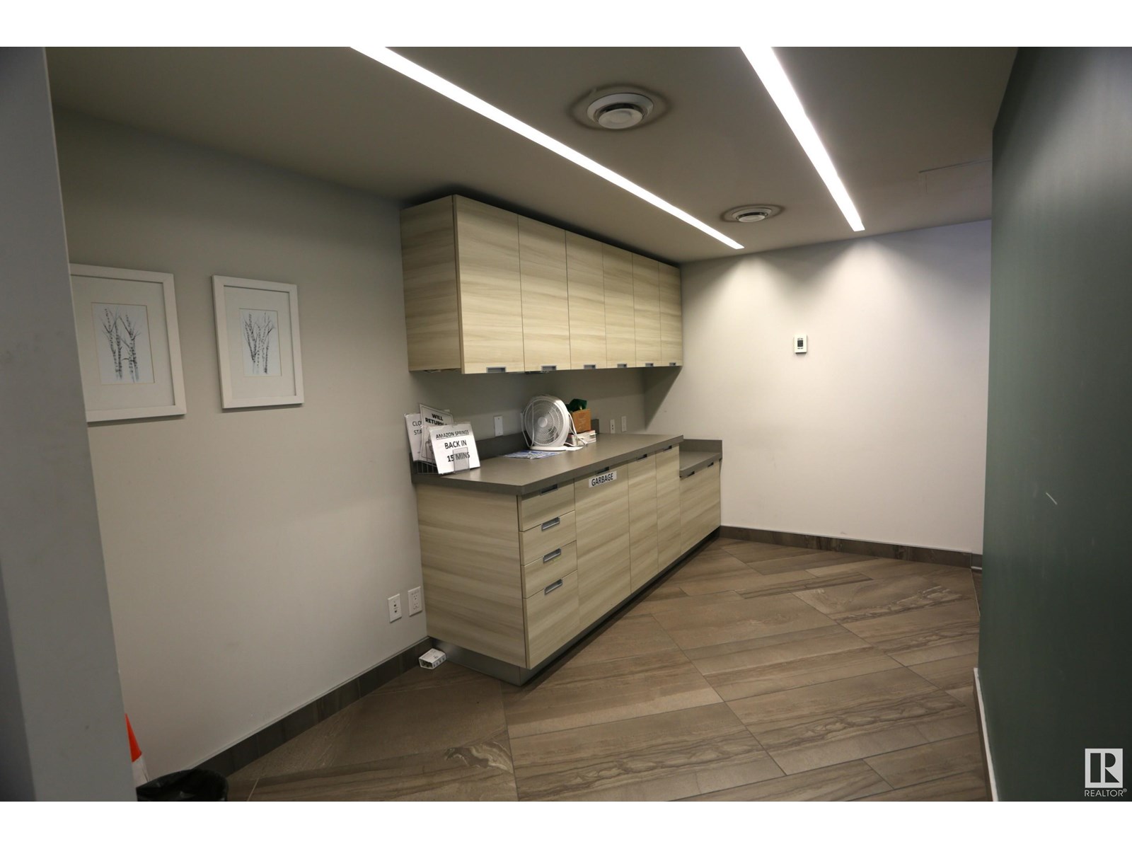 #103 23 Bellerose DR