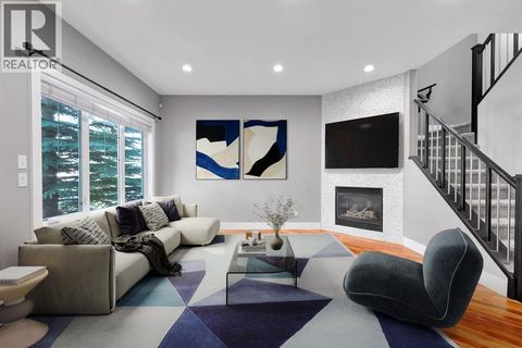 1, 311 15 Avenue NE Calgary AB T2E1H3