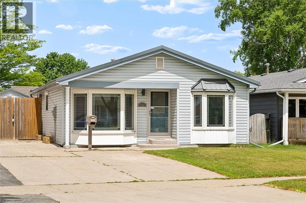 156 TRAYNOR Avenue