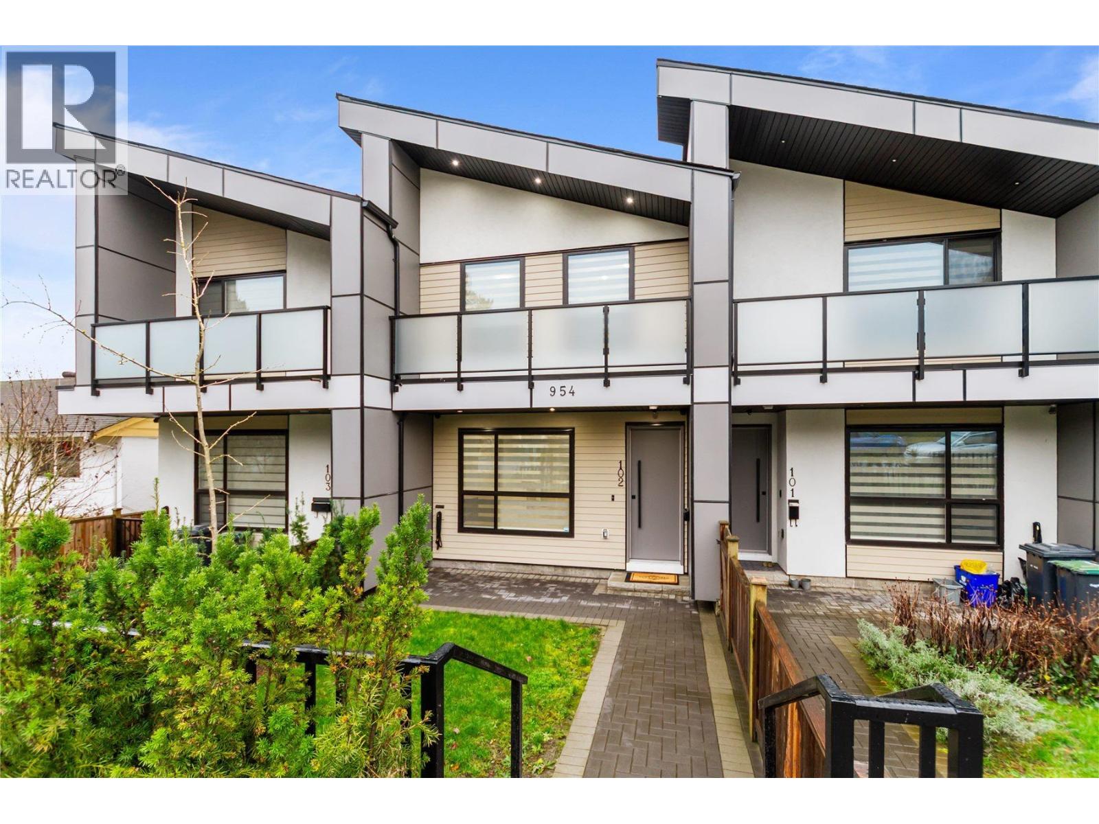 102 954 EDGAR AVENUE