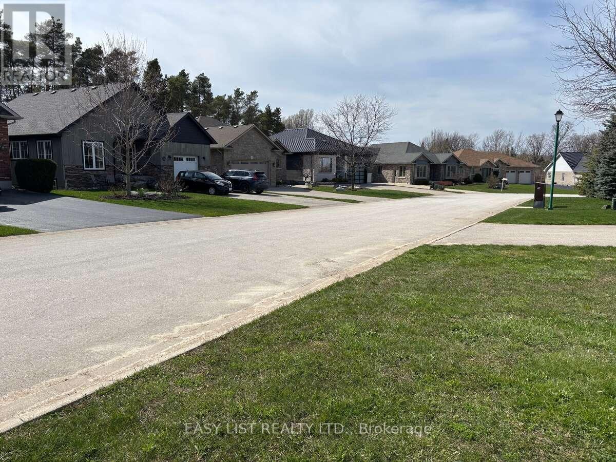 7 GLEN ABBEY COURT