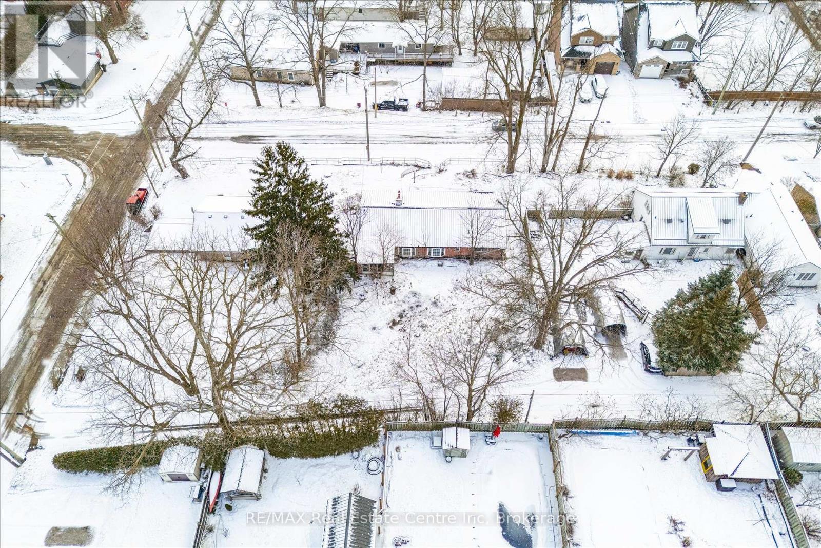 289 ST PATRICK STREET E