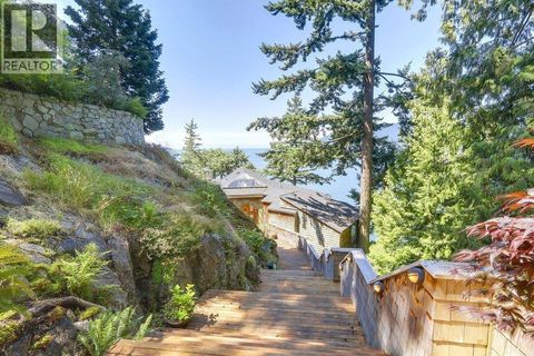 6648 MARINE DRIVE West Vancouver BC V7W2S9
