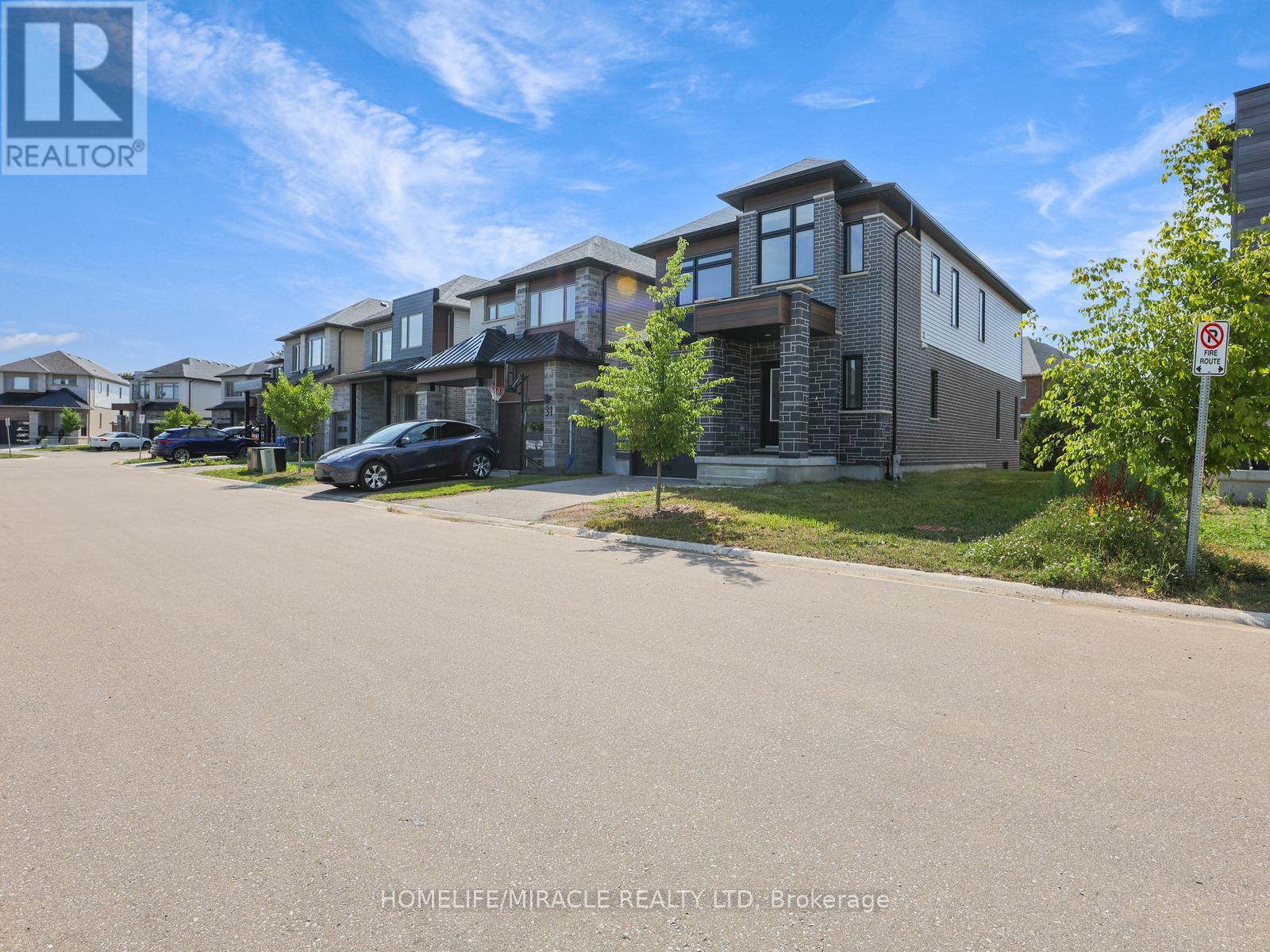 29 FERRIS CIRCLE