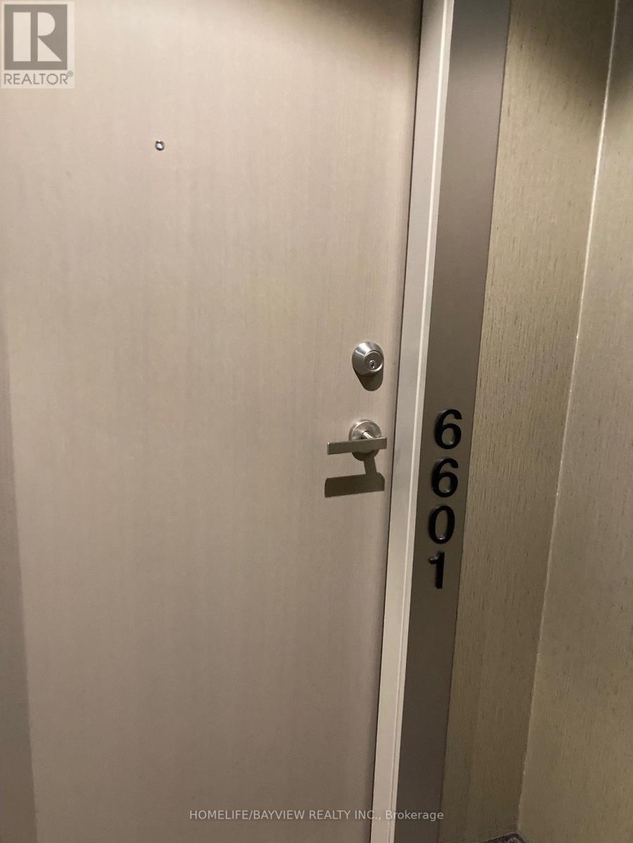 6601 - 88 HARBOUR STREET