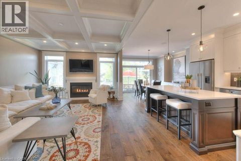 12 GEORGE Street Waterloo ON N2J1K5