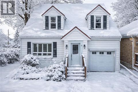 9 ARLINGTON Avenue St. Catharines ON L2P3A3