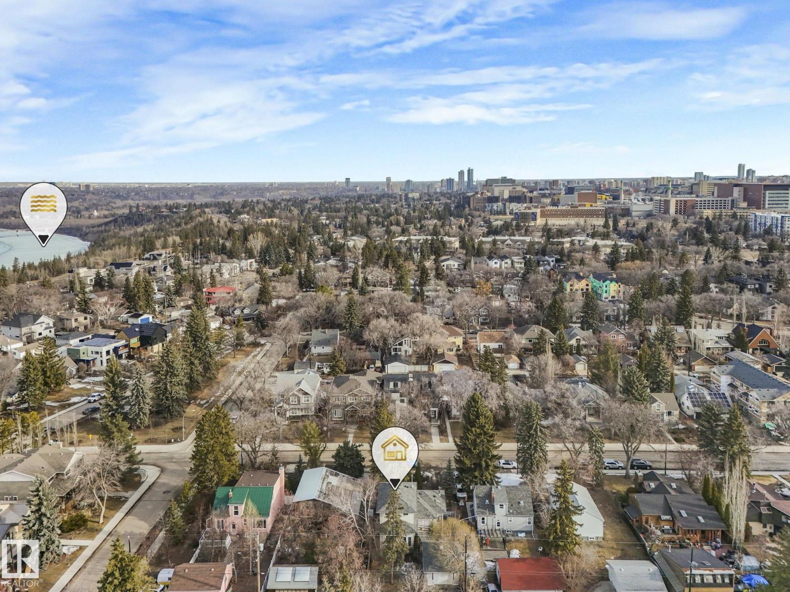 11643 76 AV NW