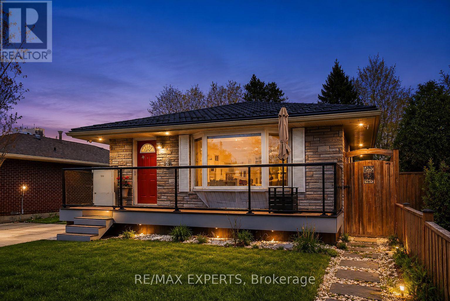 26 PINEDALE DRIVE