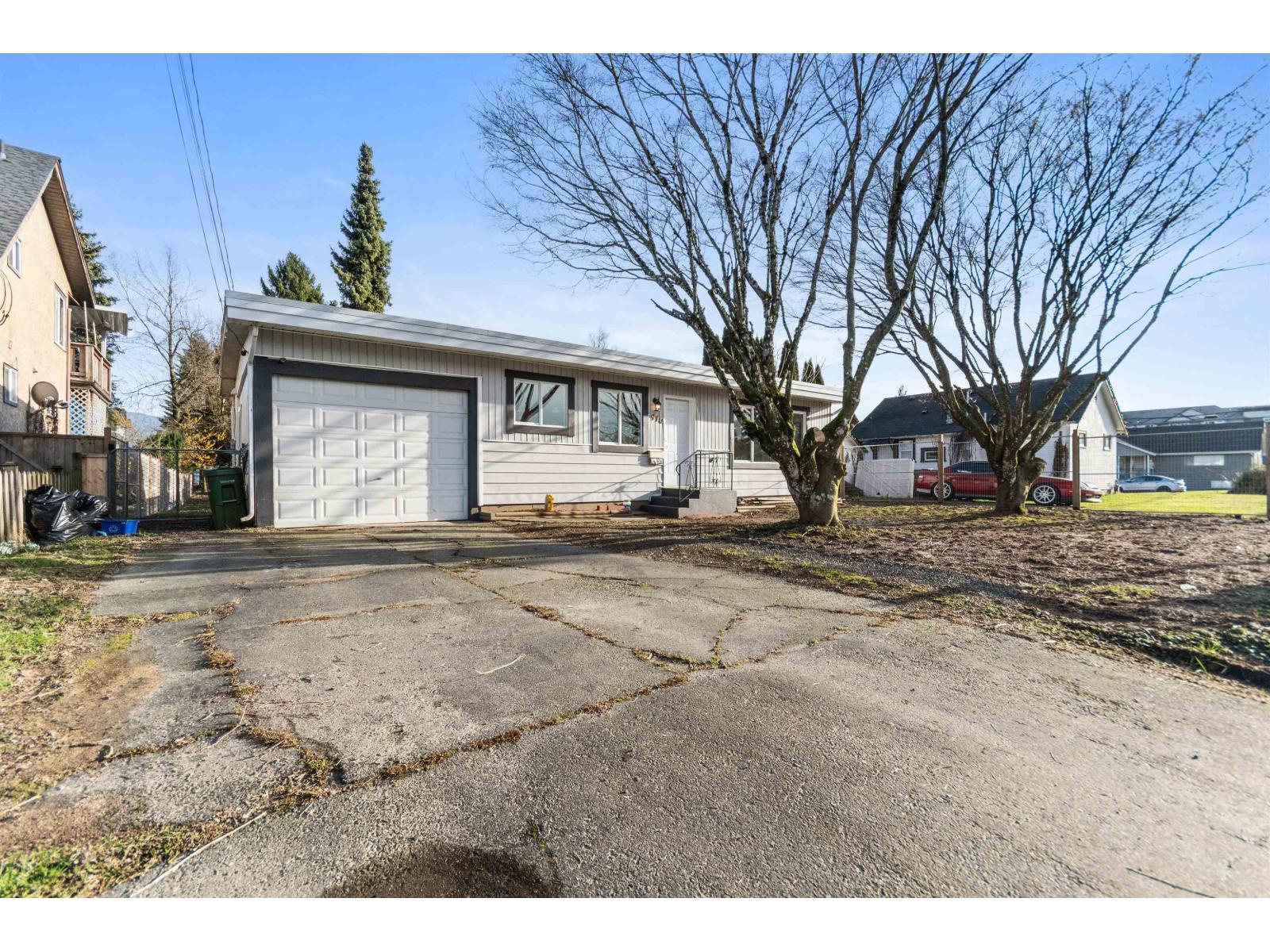 9410 CORBOULD STREET|Chilliwack Proper West
