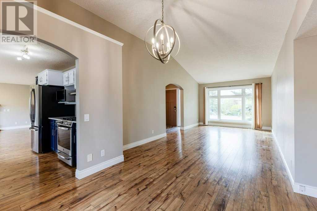 160 Gleneagles Close
