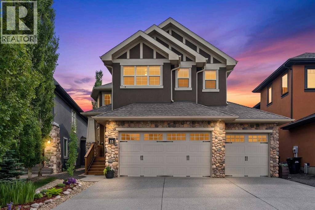 11 Aspen Cliff Place SW