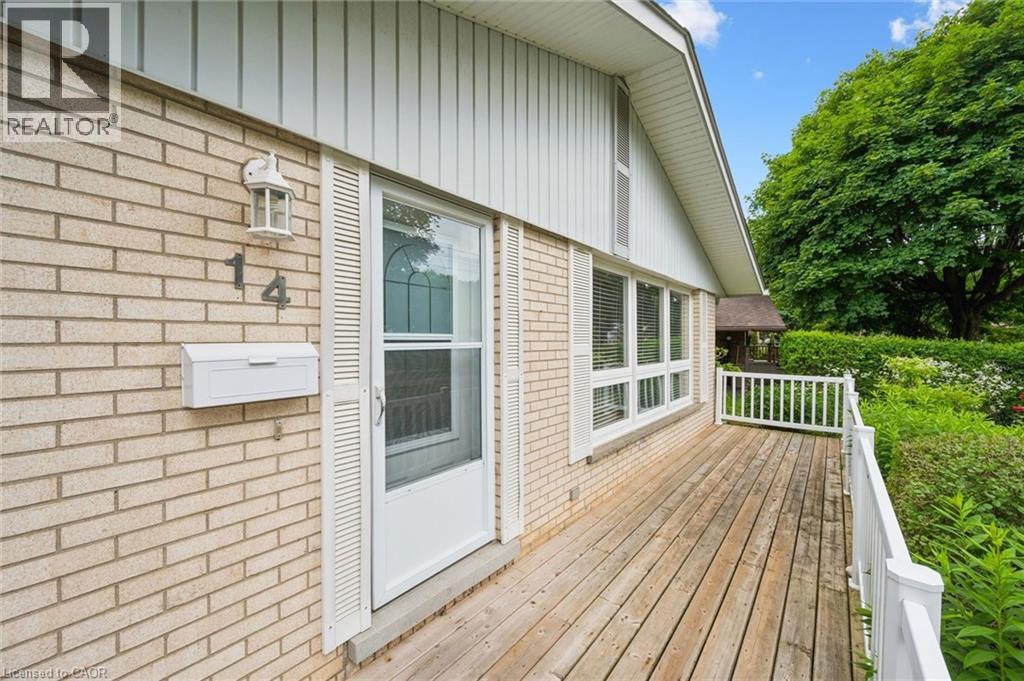 14 RUSKVIEW Road